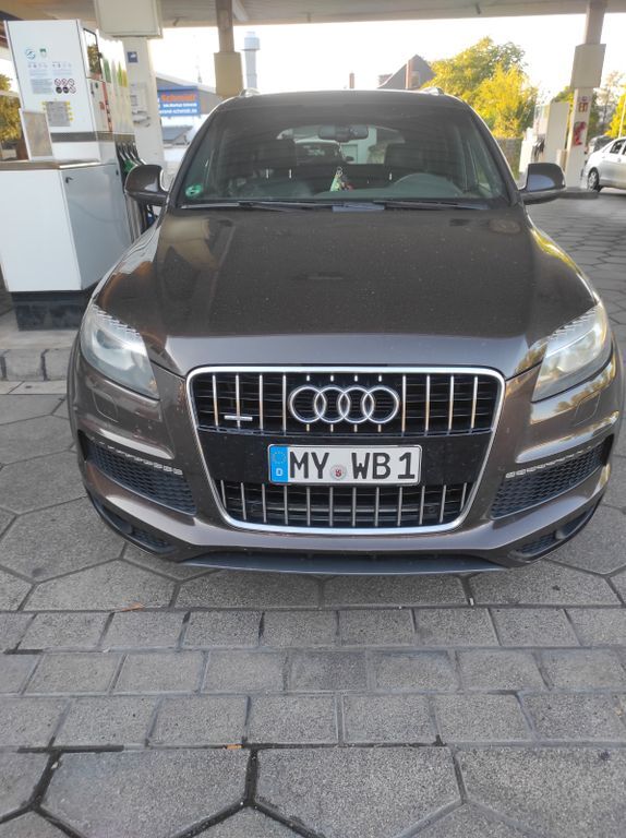 Q7