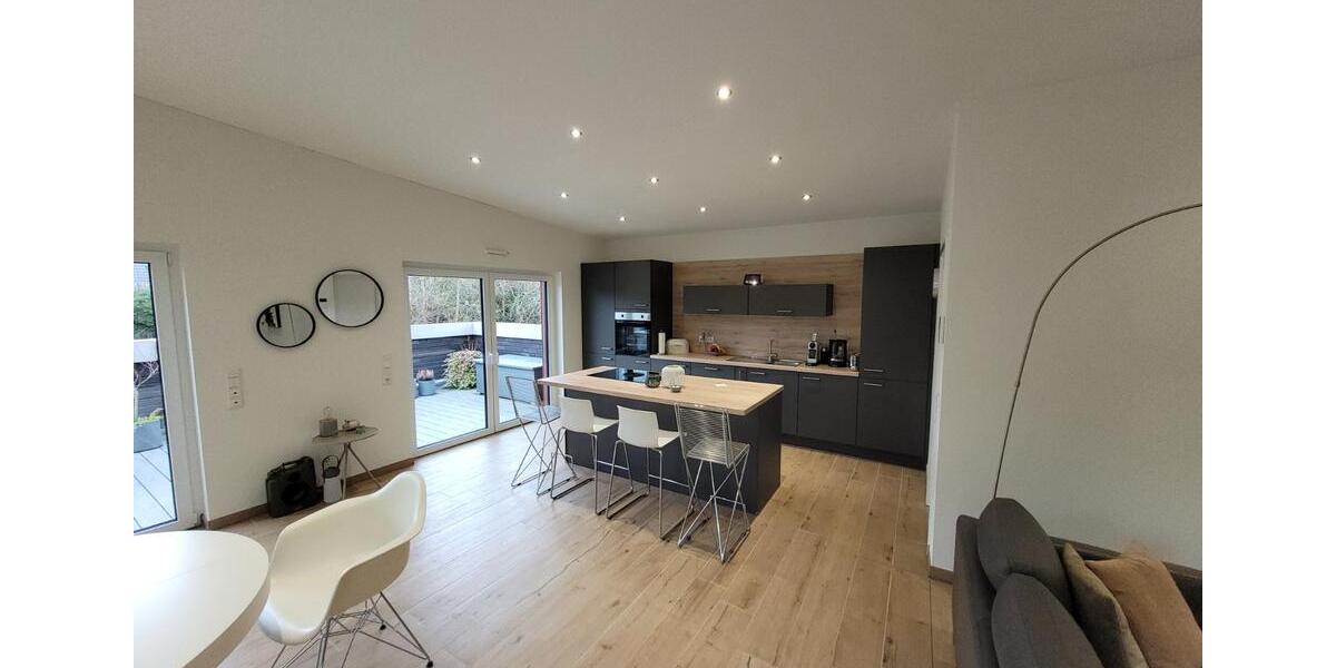 Einfamilienhaus Gangelt - 3 Zimmer, 112 m&sup2;, 1.450&euro; | Angebot:25251406