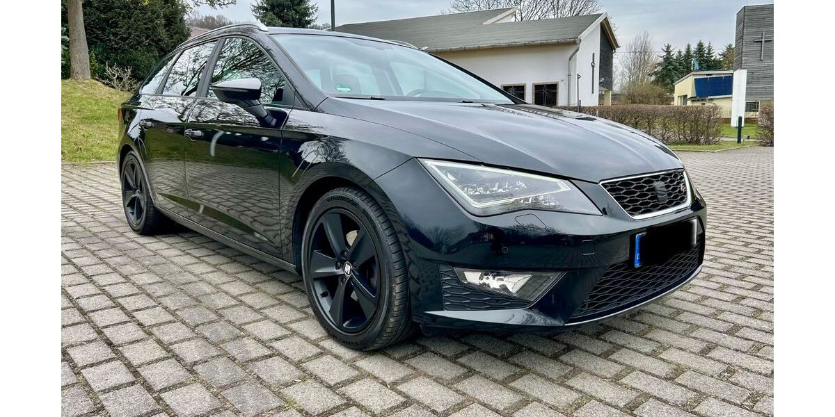 Seat Leon 124.302 km 10.299 &euro; Neusalza-Spremberg 02742