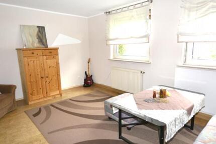 Schöne, helle und ruhige 3,5 Zimmer Wohnung in Hummendorf 3 zimmer