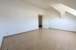 Dachgeschoßwohnung Zwickau - 2 Zimmer, 64 m&sup2;, 385&euro; | Angebot:26404470