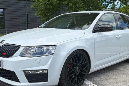 Skoda Octavia 114.000 km 17.990 &euro; Cottbus 03046