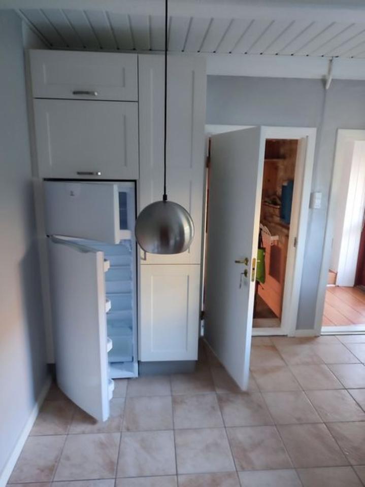Schönes Einfamilienhaus mit großem Grunstück und Carport in DK