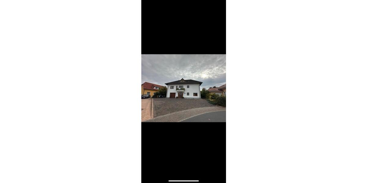 Einfamilienhaus Montabaur - 9 Zimmer, 266 m&sup2;, 590.000&euro; | Angebot:26227061