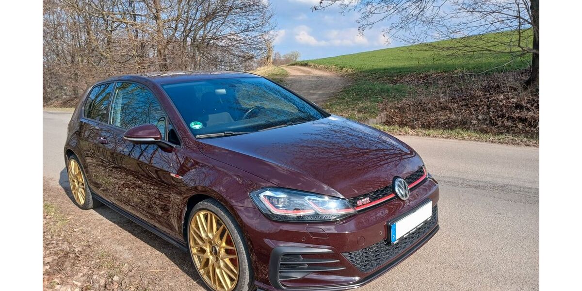 VW Golf 122.000 km 17.000 &euro; Eppendorf 09575