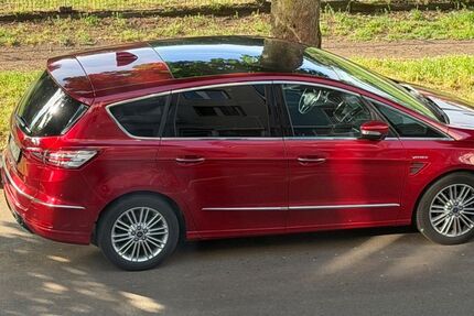 Ford S-Max 69.400 km 24.350 &euro; Kempen 47906