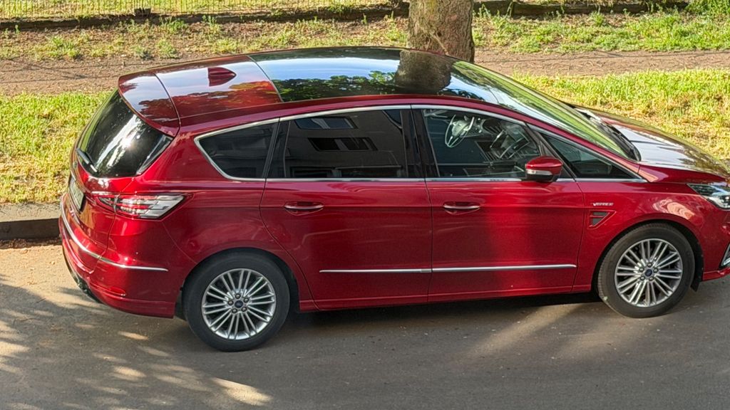 Ford S-Max 69.400 km 25.100 &euro; Kempen 47906