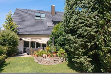 Haus Nürnberg Holzheim - 5 Zimmer, 149 m&sup2;, 729.000&euro; | Angebot:26349667