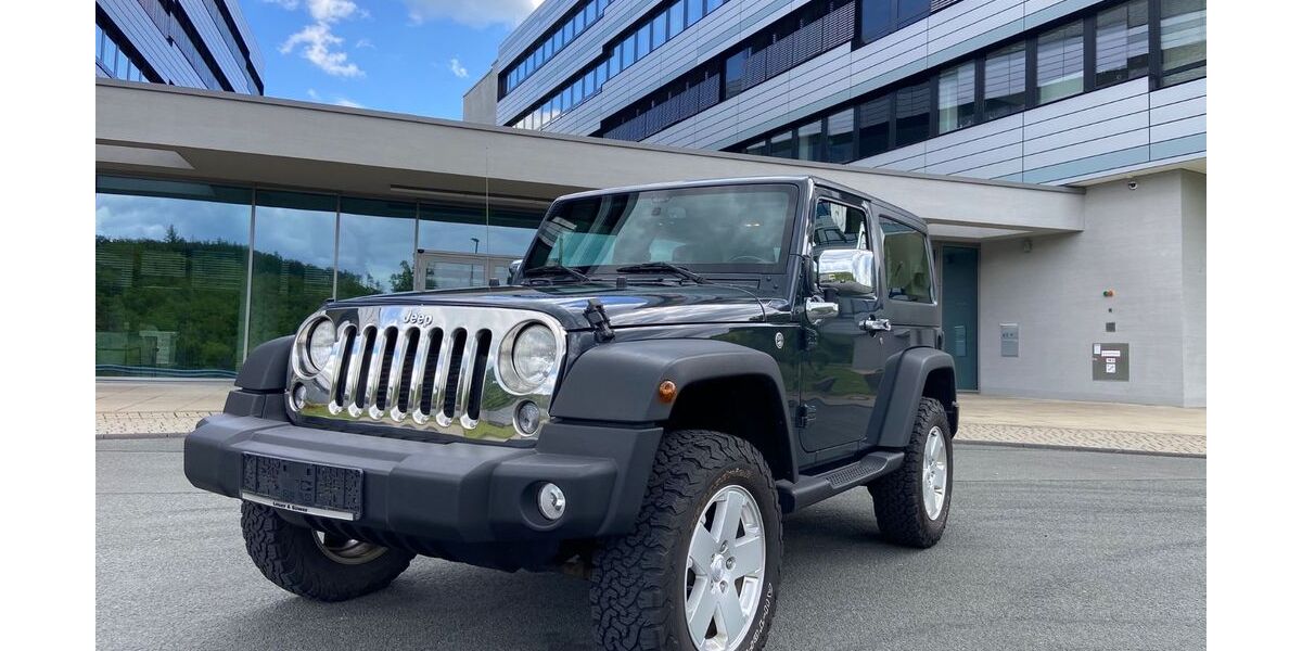 Jeep Wrangler 170.000 km 22.999 &euro; Siegen 57072