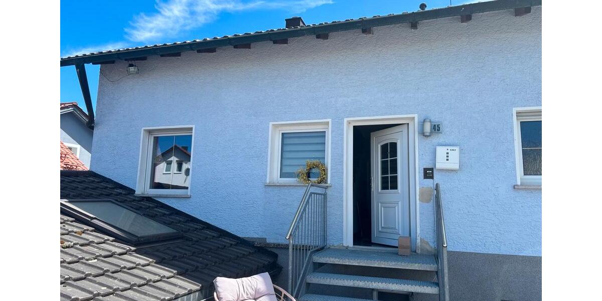 Einfamilienhaus Hirschau - 7 Zimmer, 150 m&sup2;, 370.000&euro; | Angebot:26759970