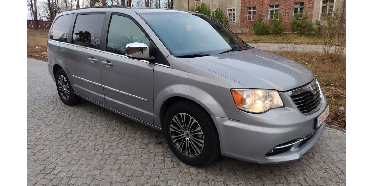 Lancia Voyager 360.142 km 6.950 &euro; Guben 03172