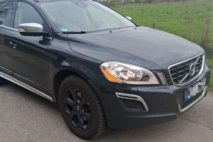 Volvo XC60 208.000 km 10.800 &euro; Elmshorn 25335