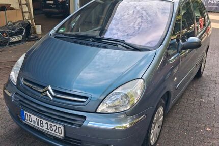 Citroen Xsara Picasso 142.000 km 2.050 &euro; Dortmund 44265