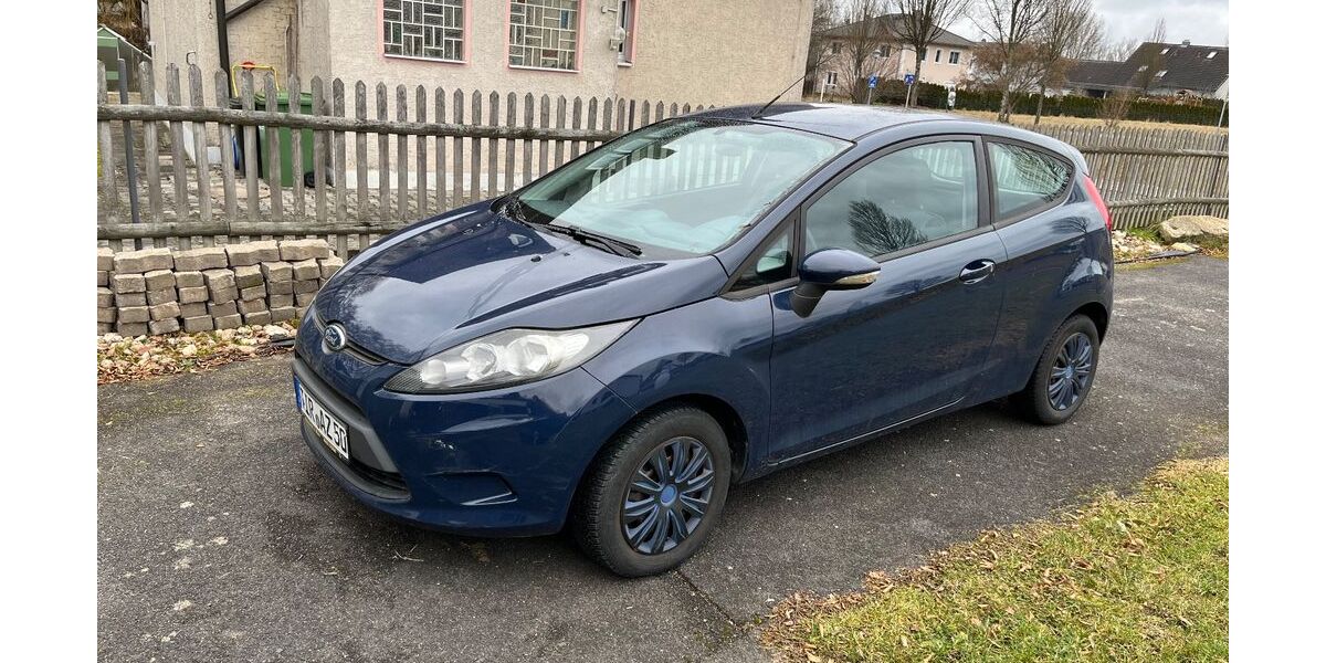 Ford Fiesta 128.200 km 2.290 &euro; Tirschenreuth 95643