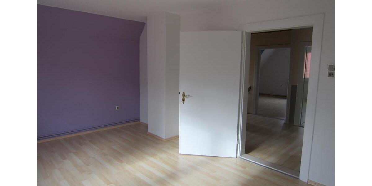 Einfamilienhaus Kirchlinteln - 6 Zimmer, 140 m&sup2;, 199.000&euro; | Angebot:27087221