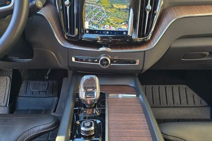 Volvo XC60 133.000 km 34.999 € Erfurt 99089