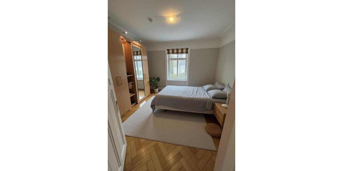 Einfamilienhaus Reinbek - 4.5 Zimmer, 161 m&sup2;, 2.700&euro; | Angebot:24866931