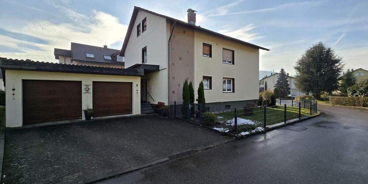 Mehrfamilienhaus, Wohnhaus Lauchringen Oberlauchringen - 8 Zimmer, 180 m&sup2;, 575.000&euro; | Angebot:25863323