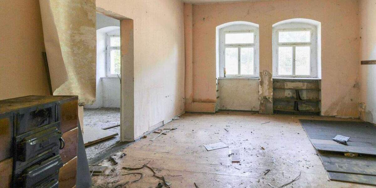 Mehrfamilienhaus, Wohnhaus Klipphausen Gauernitz - 8 Zimmer, 159.000&euro; | Angebot:24778203