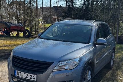 VW Tiguan 235.000 km 2.500 &euro; Albbruck 79774