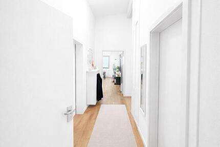 Wohnung Leuna - 3 Zimmer, 100 m&sup2;, 1.100&euro; | Angebot:25961528