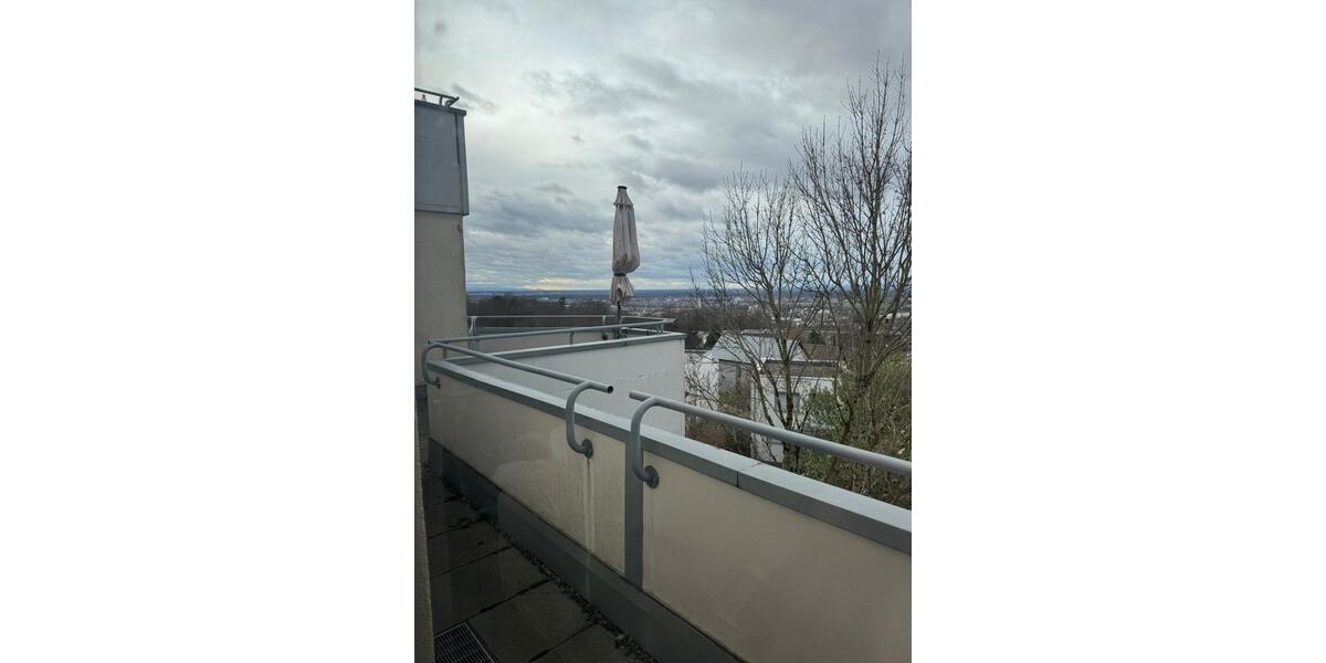 3-Zimmer-Wohnung mit Balkon, Aufzug & Blick – Heidelberg 3 zimmer