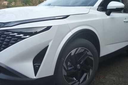 Nissan Qashqai 9.370 km 29.970 &euro; Brachbach 57555