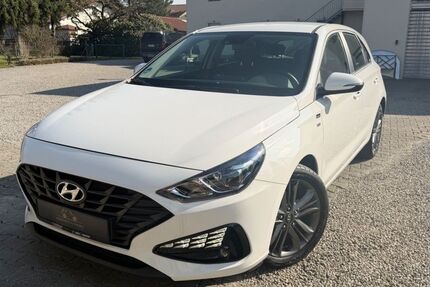 Hyundai i30 20.000 km 17.490 &euro; Bad Aibling 83043