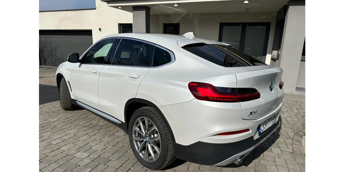 BMW X4 99.700 km 36.500 &euro; Berlin 10178