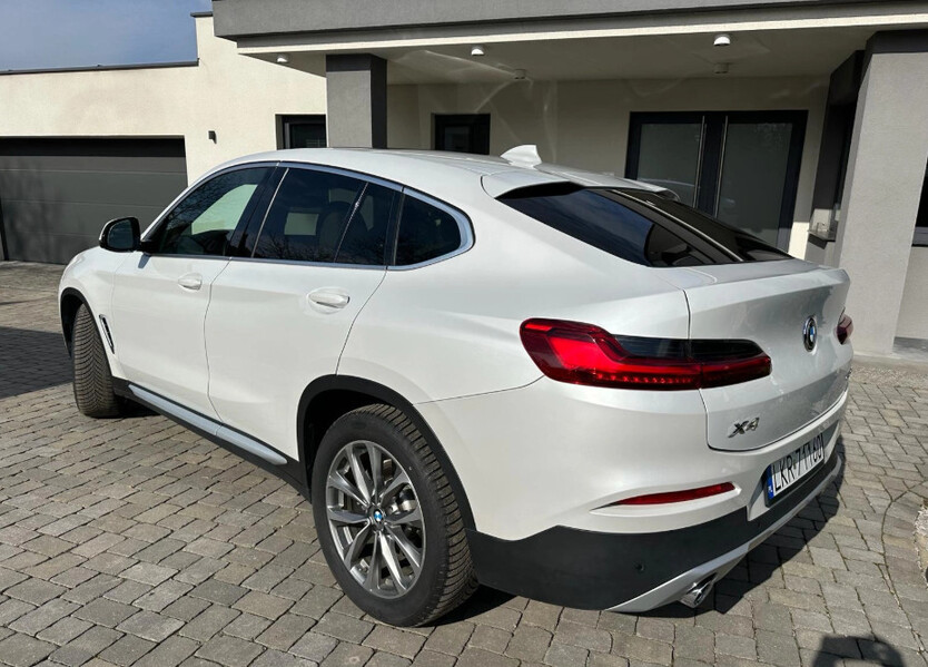 BMW X4 99.700 km 36.500 € Berlin 10178