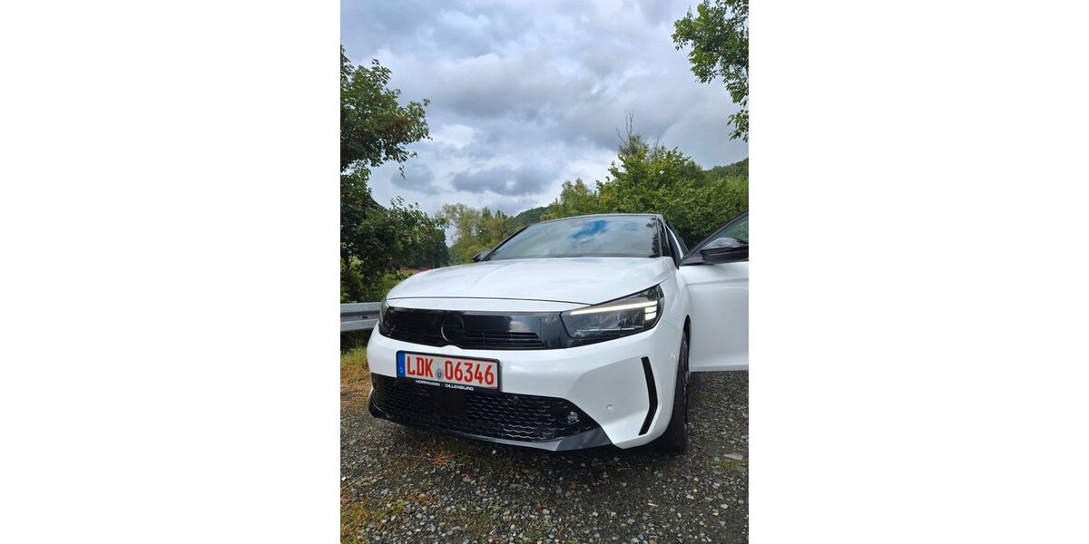 Opel Corsa 24.500 km 15.500 &euro; Dietzhölztal 35716