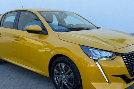 Peugeot 208 126.000 km 12.800 &euro; Trierweiler 54311