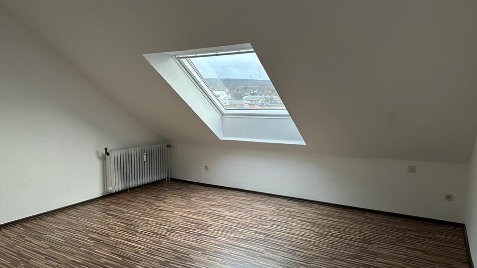 Dachgeschoßwohnung Fuldabrück - 3 Zimmer, 79 m&sup2;, 185.000&euro; | Angebot:27112179