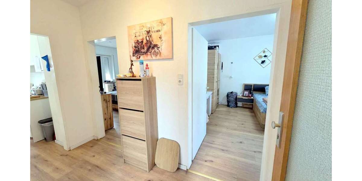 Etagenwohnung Offenbach am Main Seckbach - 3 Zimmer, 79 m&sup2;, 1.100&euro; | Angebot:26345793