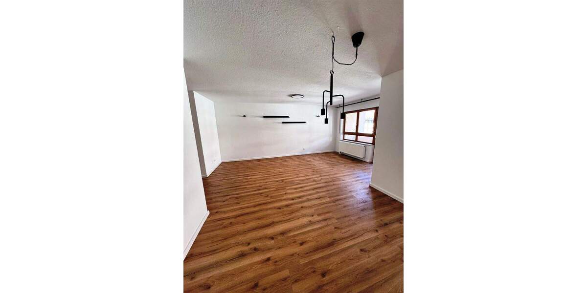 Etagenwohnung Lauda-Königshofen Lauda - 3 Zimmer, 75 m&sup2;, 245.000&euro; | Angebot:23059310