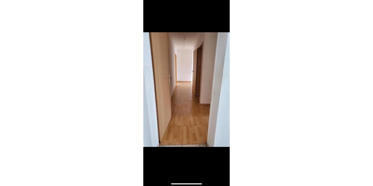 Etagenwohnung Eisleben (Lutherstadt) - 3 Zimmer, 88 m&sup2;, 45.000&euro; | Angebot:26891941