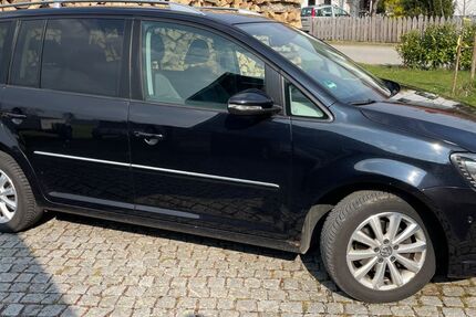 VW Touran 162.000 km 5.990 &euro; Bad Waldsee 88339