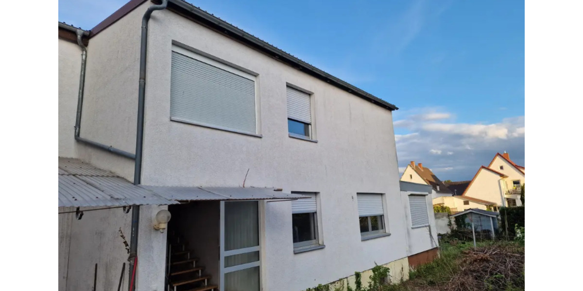 Attraktives Einfamilienhaus in Haßloch mit Garten zu vermieten 5 zimmer