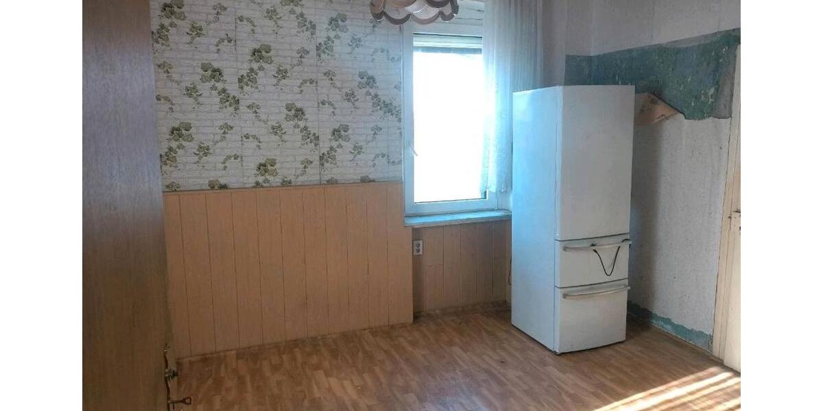 Einfamilienhaus Burg - 6 Zimmer, 145 m&sup2;, 145.000&euro; | Angebot:26037581