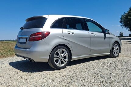 Mercedes-Benz B 200 164.000 km 11.400 &euro; Rot an der Rot 88430
