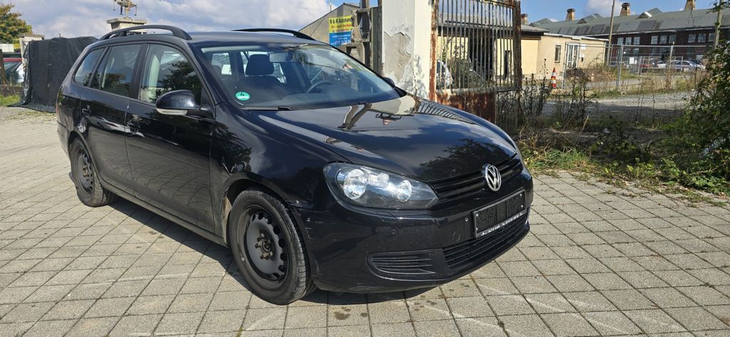 VW Golf 349.000 km 2.390 € Leipzig - Ost 04328