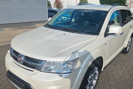 Fiat Freemont 81.000 km 9.900 &euro; Nürnberg 90441