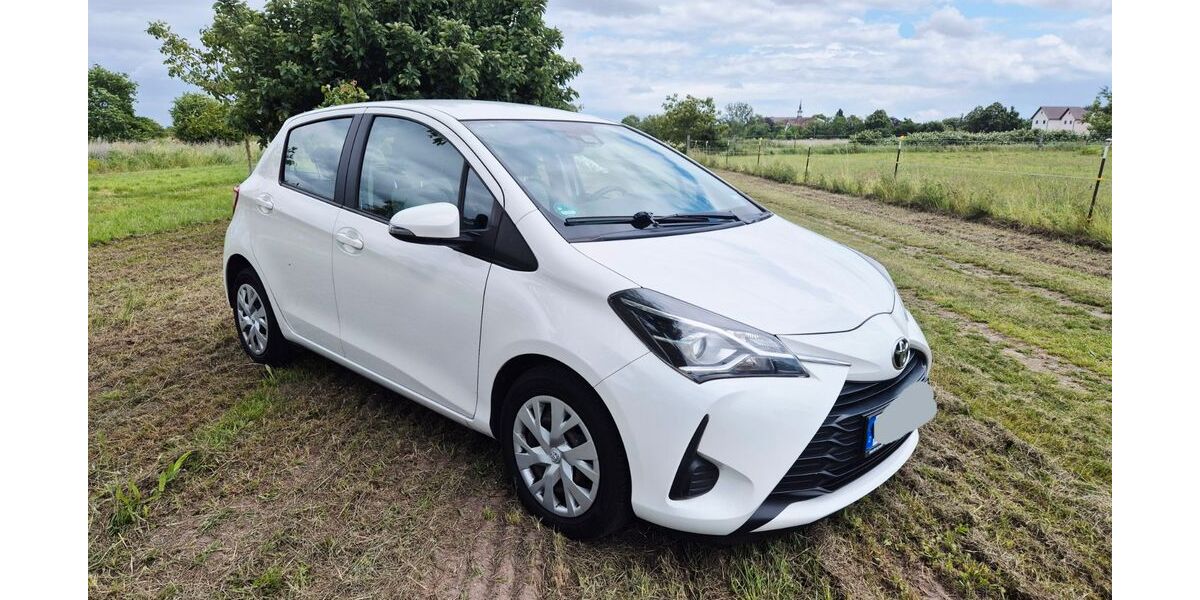 Toyota Yaris 201.833 km 6.000 &euro; Haßloch 67454