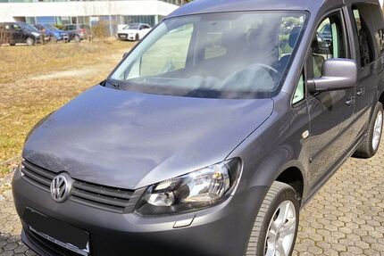 VW Caddy 77.800 km 23.700 &euro; Nabburg 92507