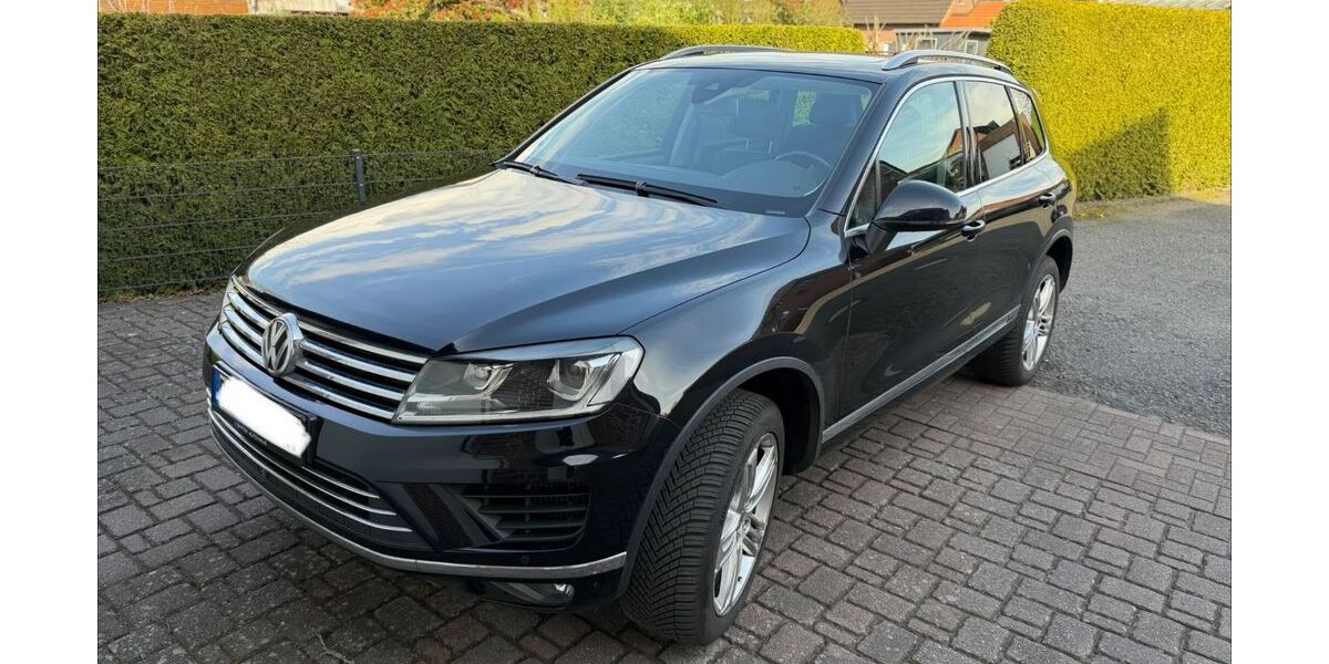VW Touareg 187.000 km 19.900 &euro; Heek 48619