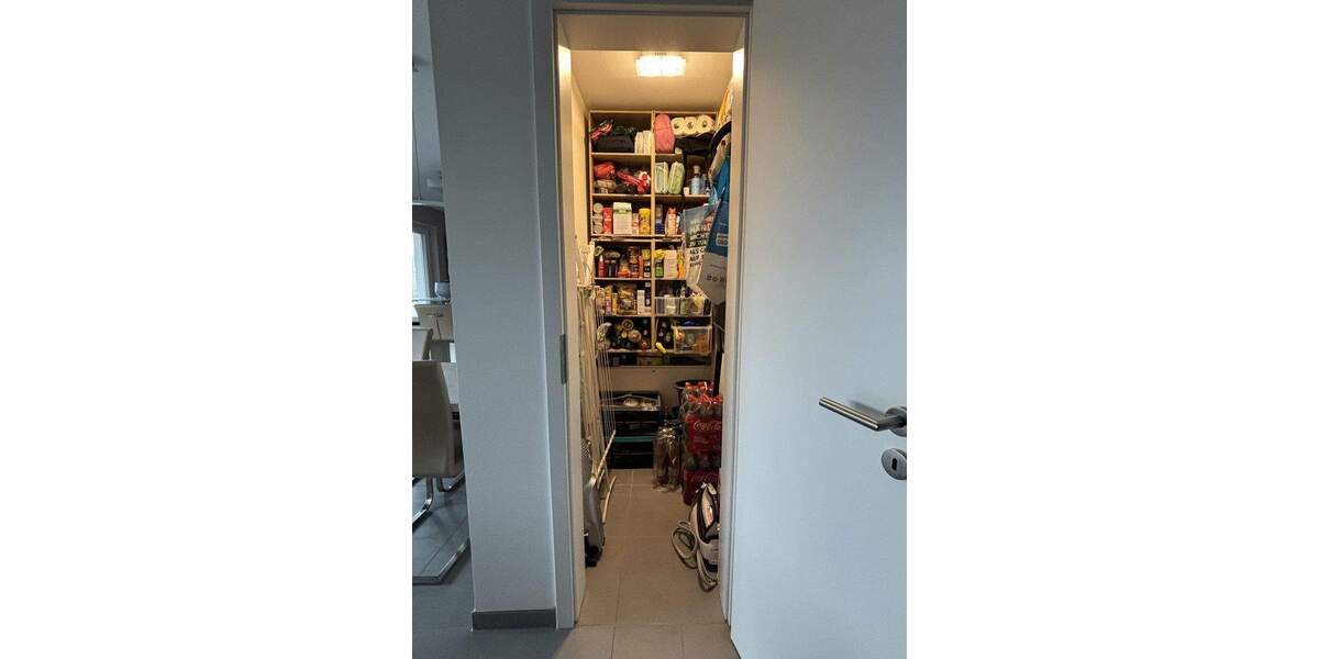 Etagenwohnung Oberhausen Klosterhardt-Nord - 3 Zimmer, 96 m&sup2;, 359.000&euro; | Angebot:24711885