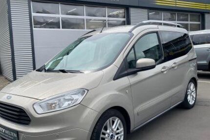 Ford Tourneo Courier 158.500 km 5.900 &euro; Friedrichsdorf 61381