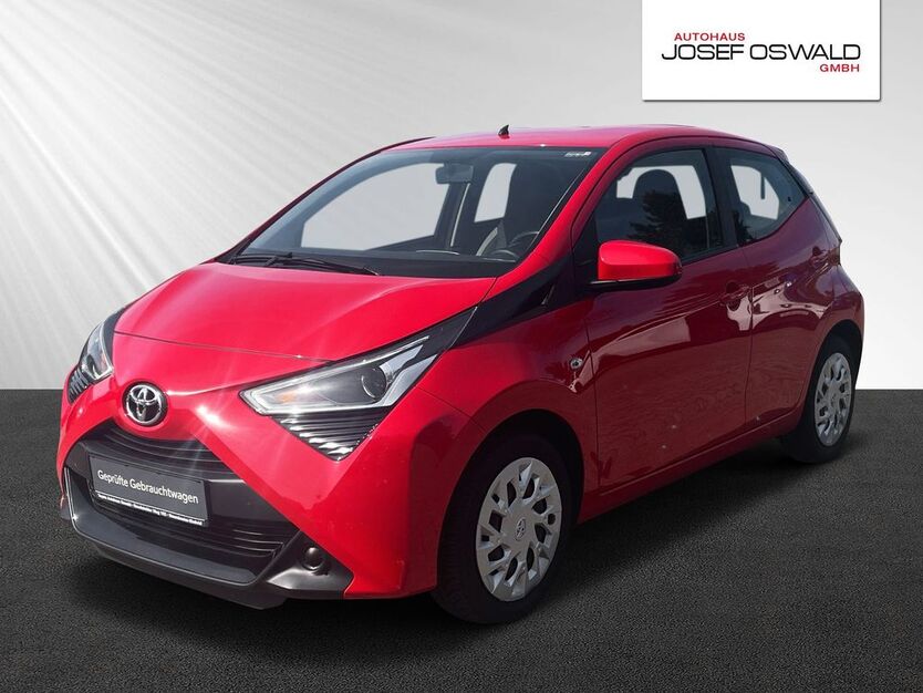 Toyota Aygo (X) 40.750 km 10.500 € Neumünster 24536