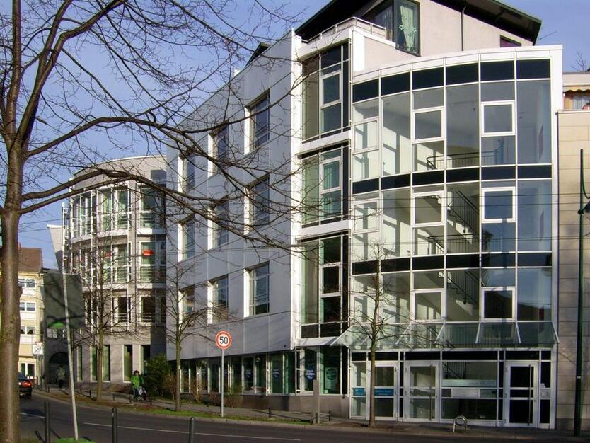 Dachterrasse und Fahrstuhl! Renovierte Wohnung mit Klimanlage zimmer