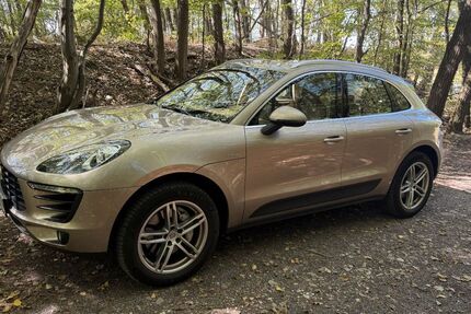 Porsche Macan 145.700 km 27.900 &euro; Idstein 65510